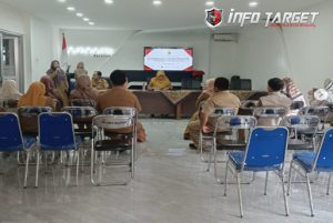 Meningkatkan Pelayanan Publik Kaur Umum Desa Mekar Rahayu Hadiri Sosialisasi Standar dan Survey Kepuasan Masyarakat