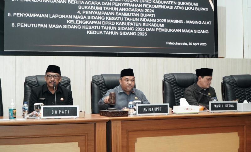 Rapat Paripurna Dewan Perwakilan Rakyat Daerah Kabupaten Sukabumi Ke-14 Tahun Sidang 2025