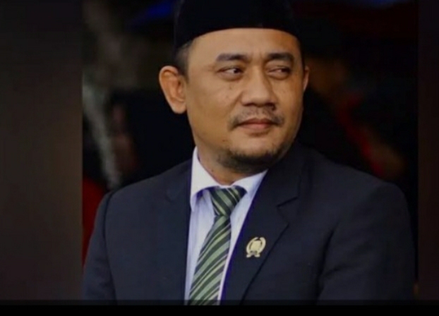 H. ANDRI HIDAYANA TEGASKAN TAK KENAL DUA NELAYAN PELAPOR, BANTAH TUDUHAN INTIMIDASI