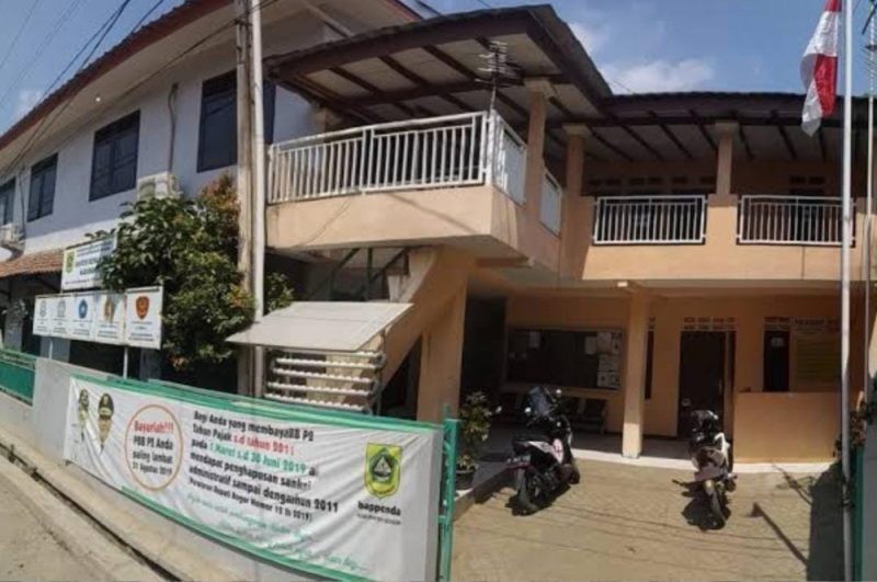 Diduga Pemdes Kadumangu Dinilai Tak Profesional Dalam Bekerja