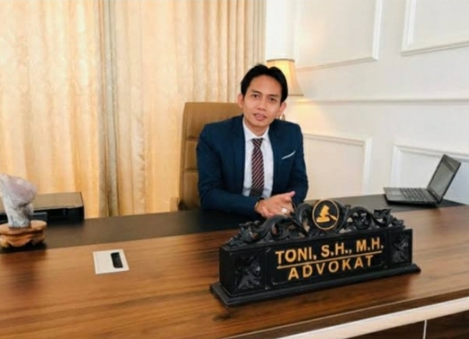 PENGACARA KONDANG TONI RM SOROTI PROYEK TAMAN WISATA GADOBANGKONG YANG JADI SOROTAN NASIONAL