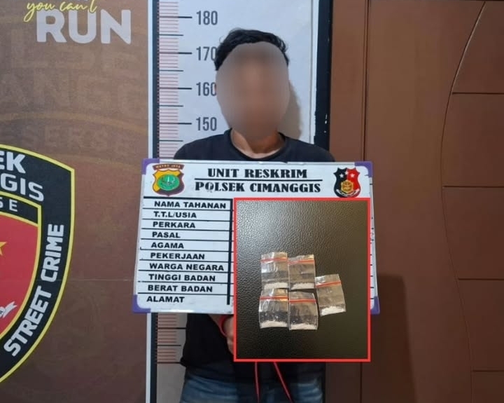 PENGEDAR SABU DITANGKAP POLSEK CIAMANGGIS SAAT OPERASI DI BUKIT CENGKEH DEPOK