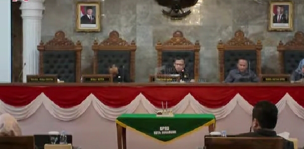 DPRD KOTA SUKABUMI BAHAS RANCANGAN PERUBAHAN APBD DAN PENANGANAN PERMUKIMAN KUMUH