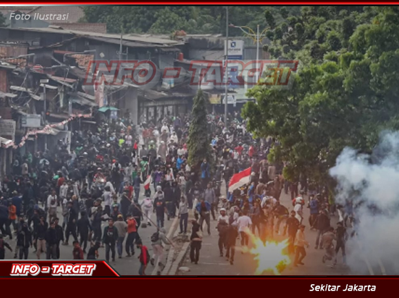 BURUH KOBARKAN DEMO JILID II, SIAP PENUHI DPR/MPR PADA KAMIS
