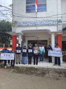 KEPALA DESA SUKAHATI PIMPIN AKSI BERSIH DUKUNG WORLD CLEANUP DAY 2025
