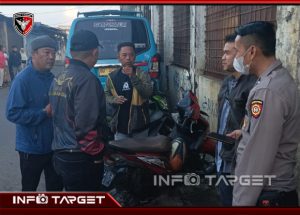 SOPIR ANGKOT CIBADAK–CISAAT MENINGGAL DI DALAM KENDARAAN, DIDUGA AKIBAT SERANGAN JANTUNG