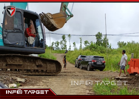 ⚡ WARGA CIAMBAR GERAM, PROTES TERPUTUSNYA AKSES JALAN AKIBAT PROYEK TOL BOCIMI ⚡