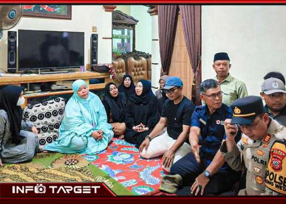 KERIBUTAN RENTENIR VS WARGA DI BANDUNG BARAT BERUJUNG TRAJEDI 1 TEWAS, 4 LUKA-LUKA