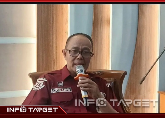 WALI KOTA SUKABUMI MINTA MAAF TERBUKA, AKHIRI KETEGANGAN DENGAN KETUA DPRD